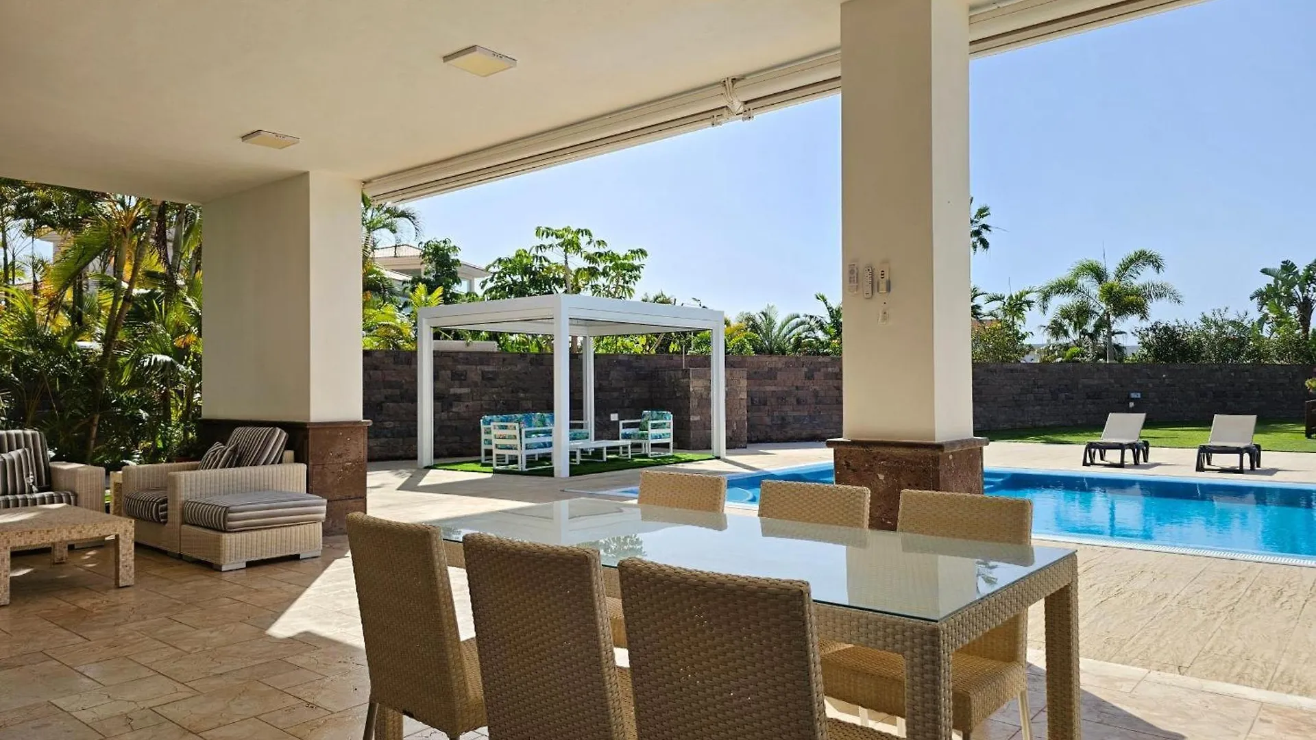 Karat Villa Oasis Del Duque Costa Adeje  Costa Adeje (Tenerife)