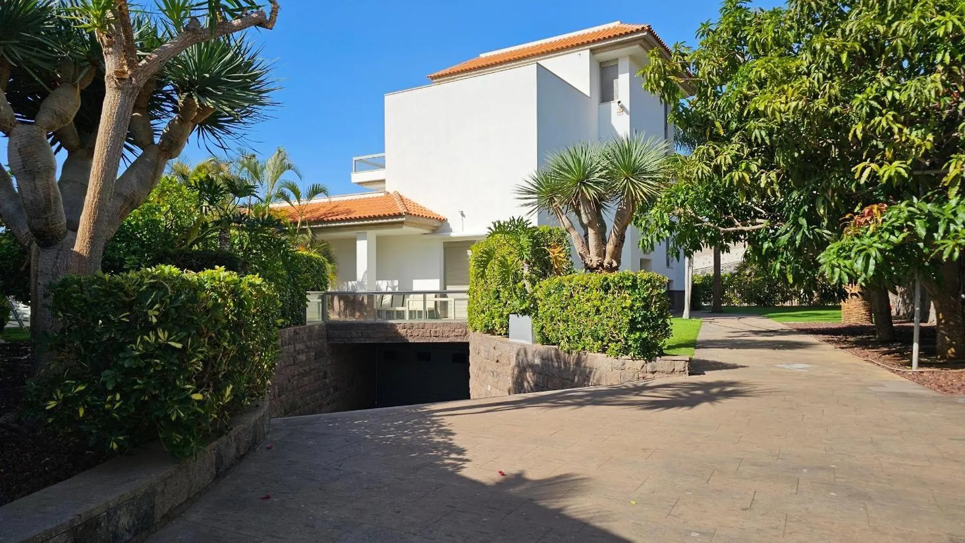 Karat Villa Oasis Del Duque Costa Adeje  0*, Costa Adeje (Tenerife) Španělsko